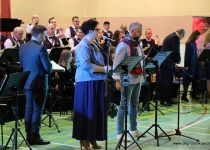 koncert-orkiestry-detej-gminy-zyrakow-dzien-kobiet-2023-straszecin-005