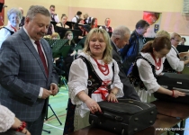 koncert-orkiestry-detej-gminy-zyrakow-dzien-kobiet-2023-straszecin-104